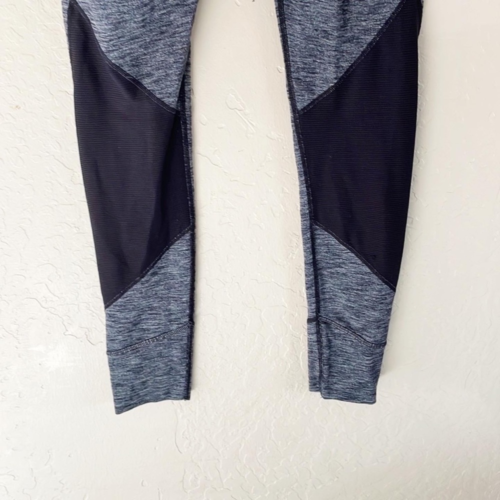 🌿Final Sale Athleta Heathered Relay Tight‎ 2.0 - Picture 7 of 10